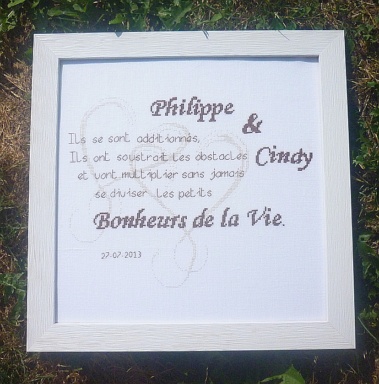 point de croix la cigogne qui brode