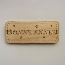 bouton bois au ptit bonheur - la cigogne qui brode