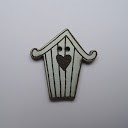 bouton bois au ptit bonheur - la cigogne qui brode